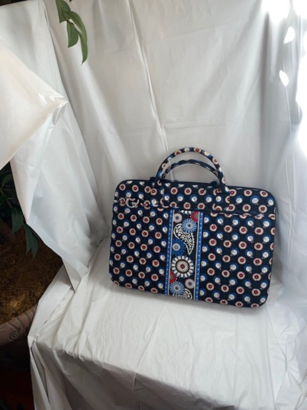 Vera Bradley Hard Shell Quilted Laptop Case Briefcase Bag - "Night Owl" Pattern